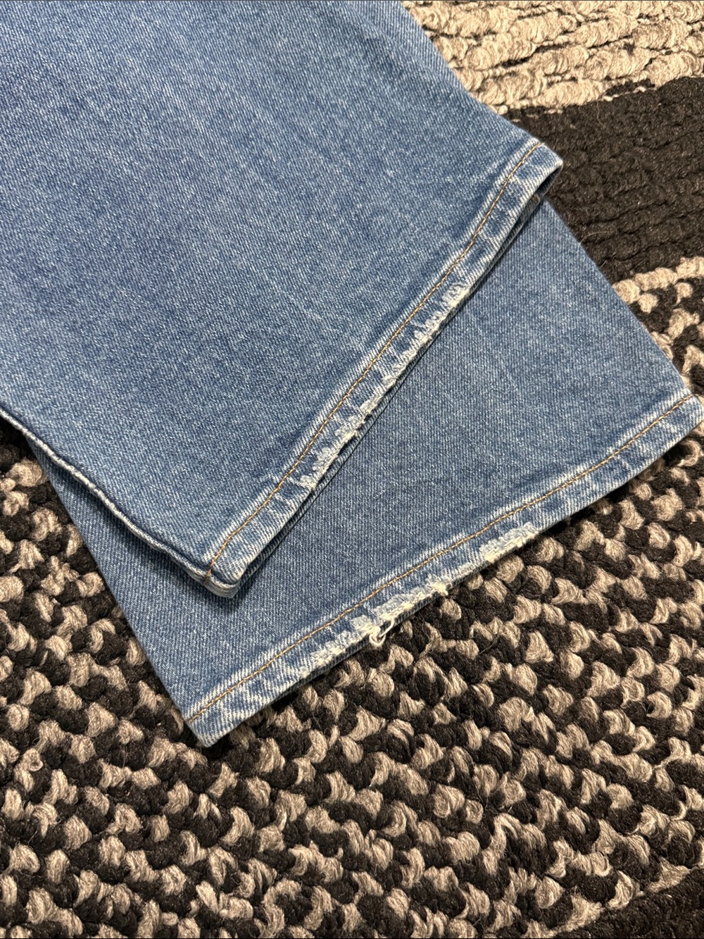 Khaite Benny Kick Flare Jeans 28 High Rise Stretch Denim Designer Luxury - Picture 7 of 7